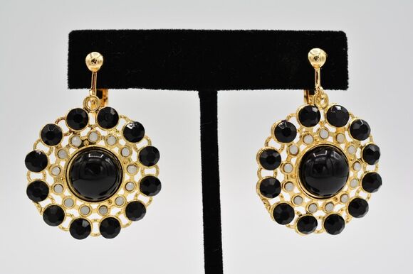 Unbranded Jewelry - Vintage Clip Earrings Dangle Black Cabochon Gold Tone 1990s BinAI